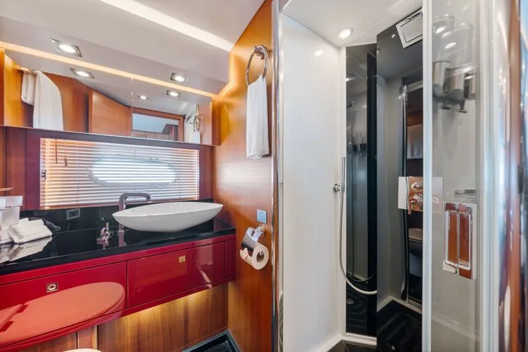 Slide: The Image of 2010 Sunseeker Predator 84 - Image 50 - 50