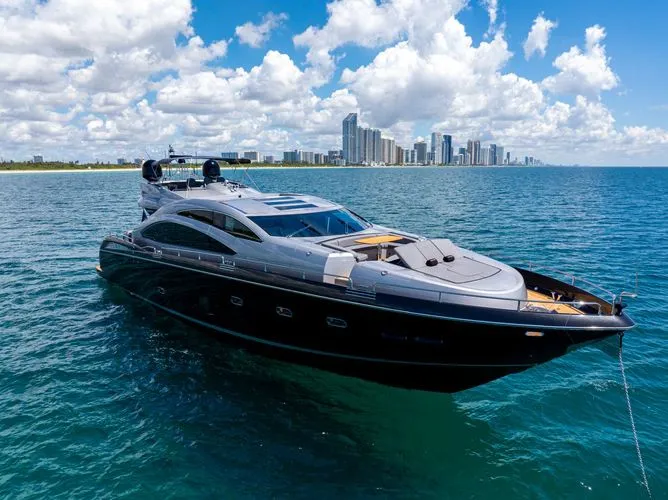 Slide: The Image of 2010 Sunseeker Predator 84 - Image 7 - 7