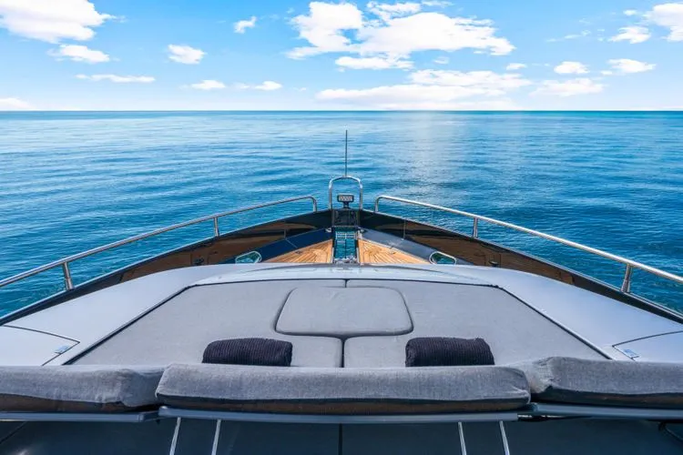 Slide: The Image of 2010 Sunseeker Predator 84 - Image 70 - 70