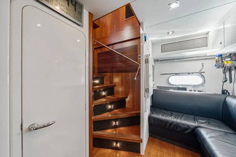 Slide: The Image of 2010 Sunseeker Predator 84 - Image 77 - 77