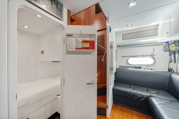 Slide: The Image of 2010 Sunseeker Predator 84 - Image 80 - 80