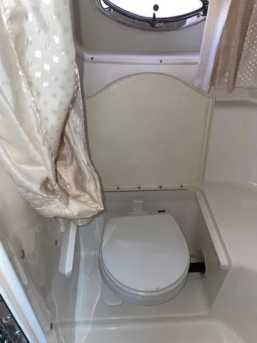 Slide: The Image of 2007 Chaparral 330 Signature - Image 21 - 21