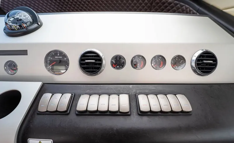 Slide: The Image of 2019 Fairline Squadron 53 - Image 26 - 26