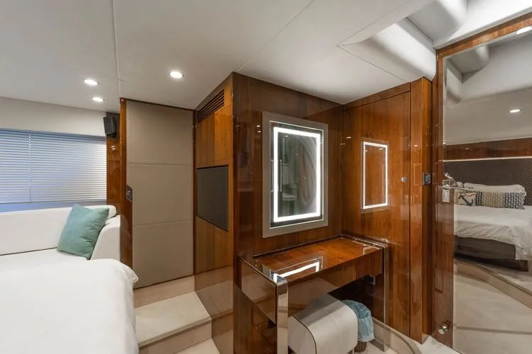 Slide: The Image of 2019 Fairline Squadron 53 - Image 35 - 35