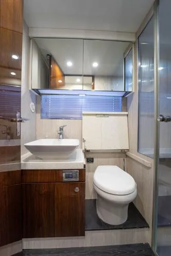 Slide: The Image of 2019 Fairline Squadron 53 - Image 37 - 37