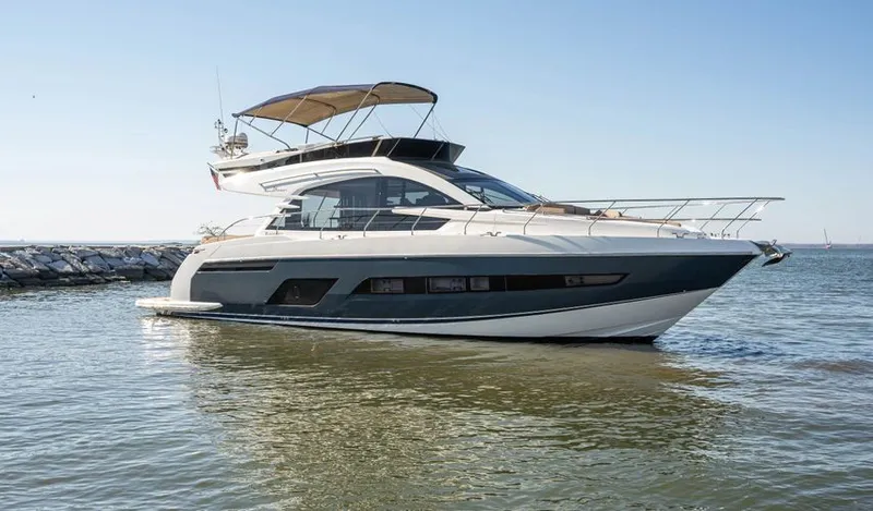 Slide: The Image of 2019 Fairline Squadron 53 - Image 8 - 8