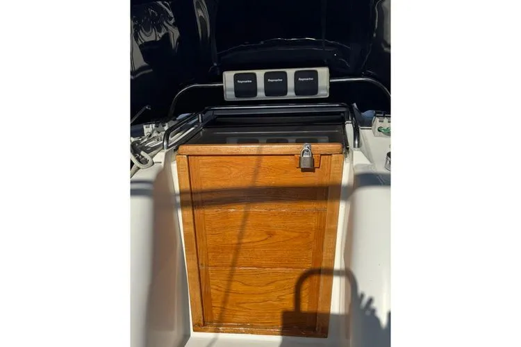 Slide: The Image of 2005 Sabre 386 - Image 10 - 10