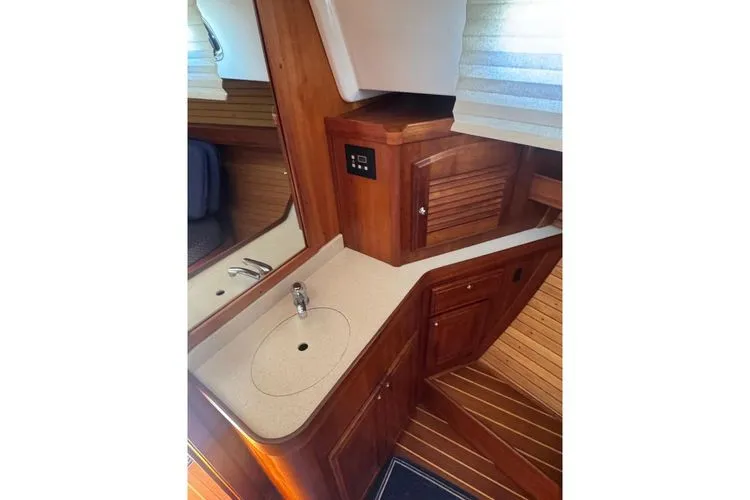 Slide: The Image of 2005 Sabre 386 - Image 30 - 30