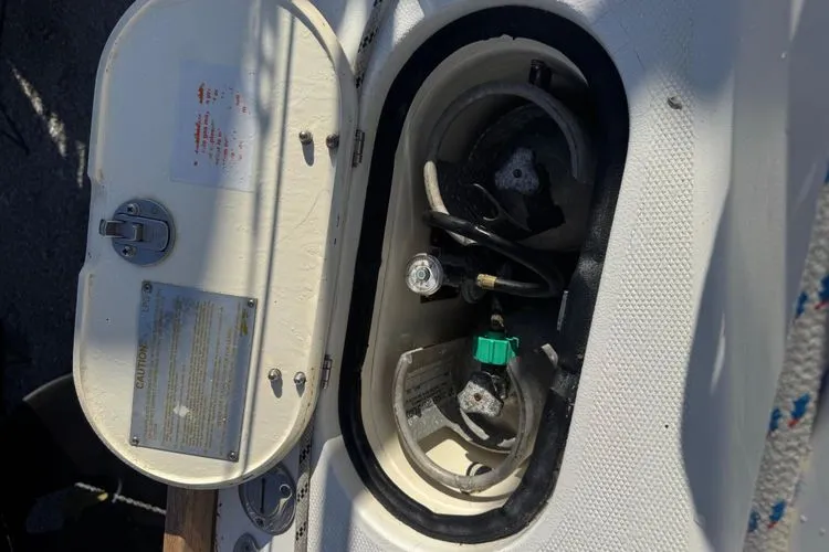 Slide: The Image of 2005 Sabre 386 - Image 33 - 33