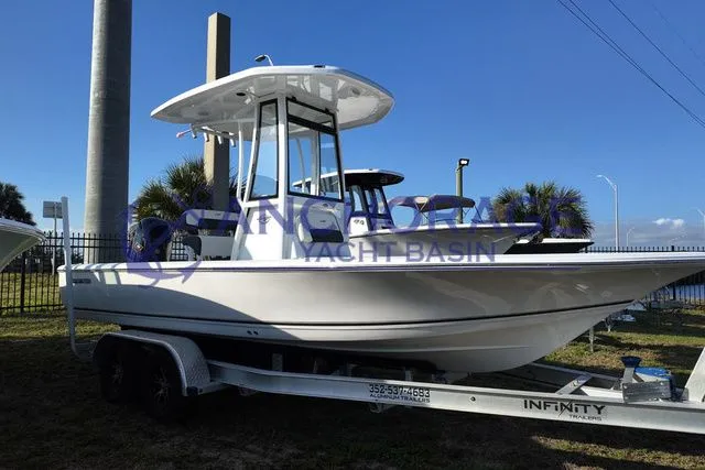 The Image of Tidewater 2110 Bay Max 2026 - 1