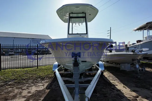 Slide: The Image of Tidewater 198 CC Adventure 2027 - 2