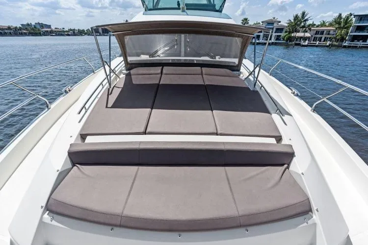 Slide: The Image of 2018 Prestige 680 - Image 16 - 16