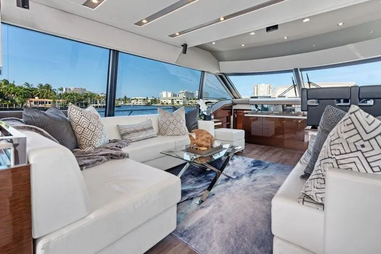 Slide: The Image of 2018 Prestige 680 - Image 43 - 43