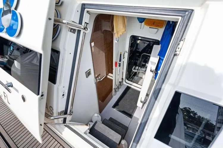 Slide: The Image of 2018 Prestige 680 - Image 74 - 74