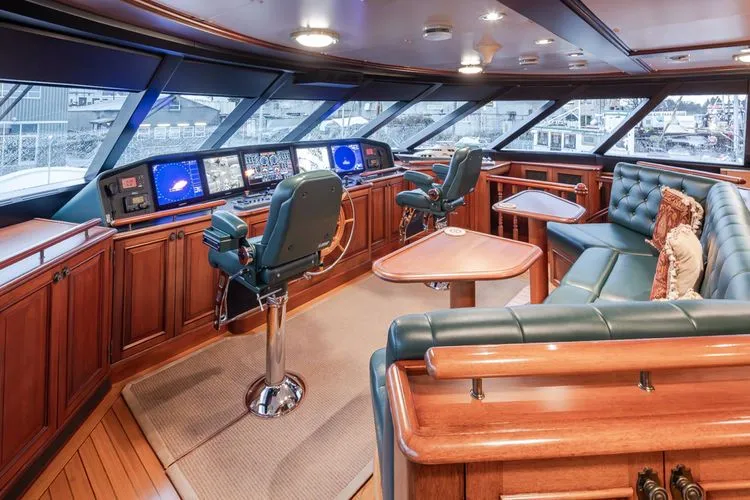 Slide: The Image of 1989 Delta Marine Flybridge Motoryacht - Image 19 - 19