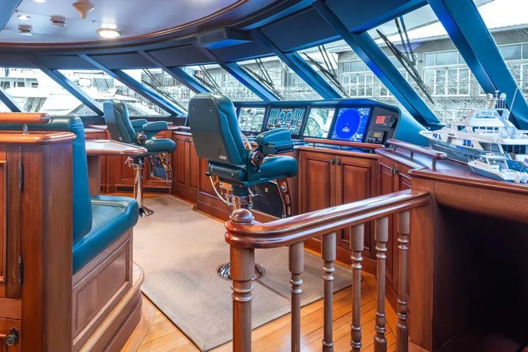 Slide: The Image of 1989 Delta Marine Flybridge Motoryacht - Image 21 - 21