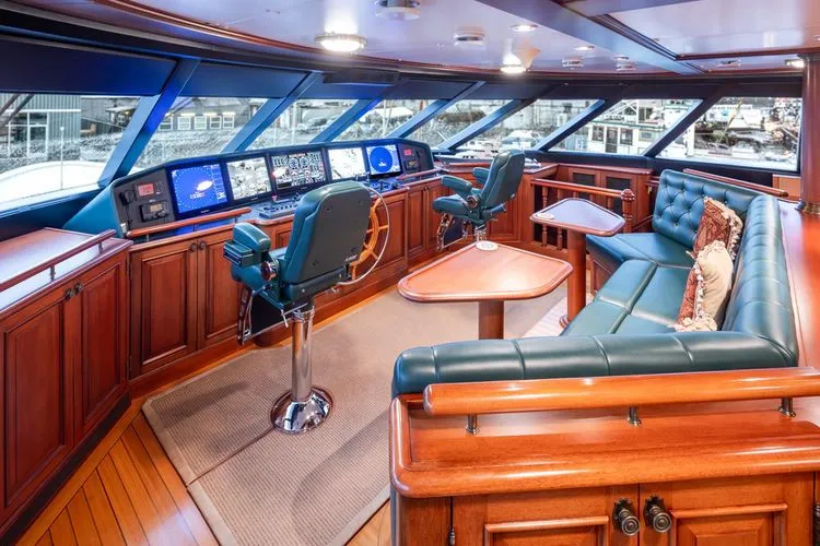 Slide: The Image of 1989 Delta Marine Flybridge Motoryacht - Image 27 - 27