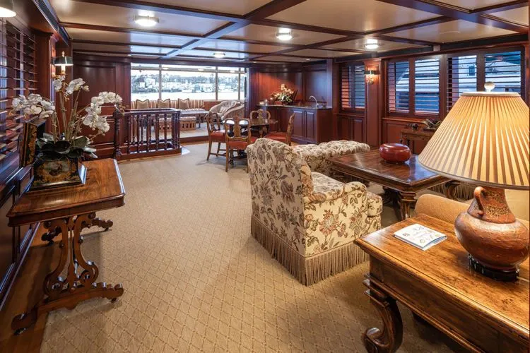 Slide: The Image of 1989 Delta Marine Flybridge Motoryacht - Image 33 - 33