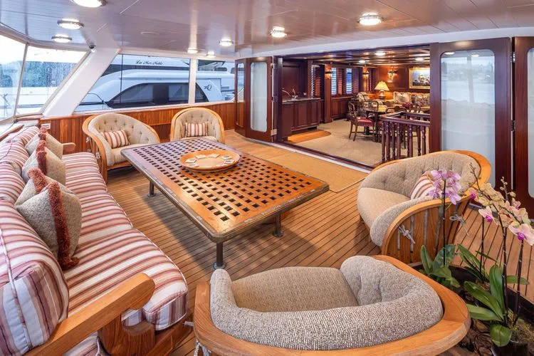 Slide: The Image of 1989 Delta Marine Flybridge Motoryacht - Image 36 - 36