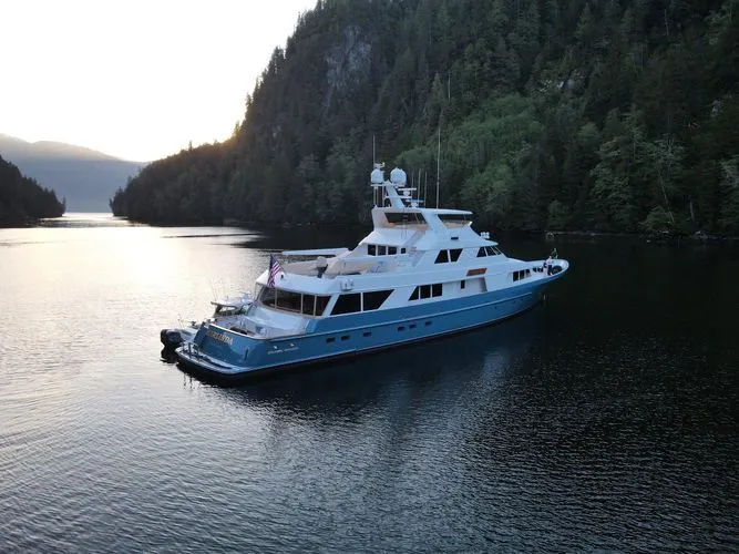 Slide: The Image of 1989 Delta Marine Flybridge Motoryacht - Image 5 - 5