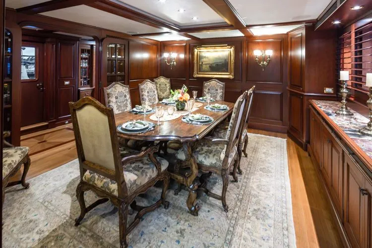 Slide: The Image of 1989 Delta Marine Flybridge Motoryacht - Image 51 - 51