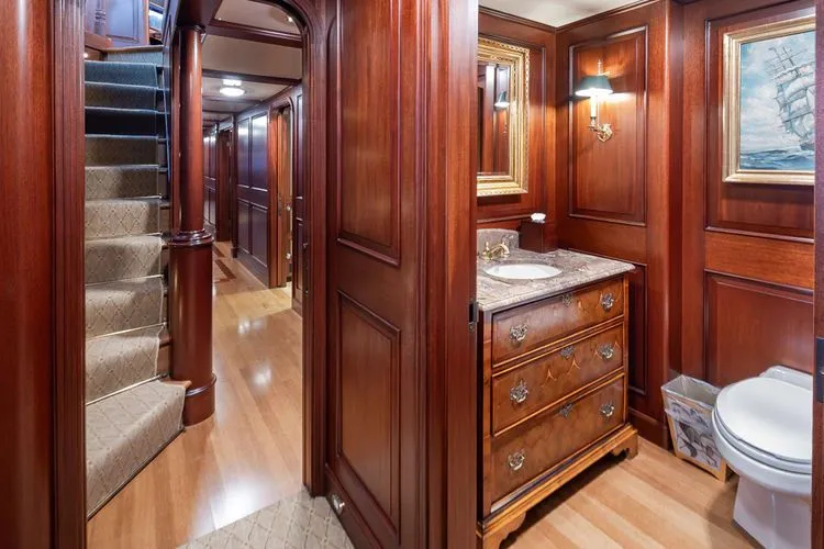 Slide: The Image of 1989 Delta Marine Flybridge Motoryacht - Image 58 - 58