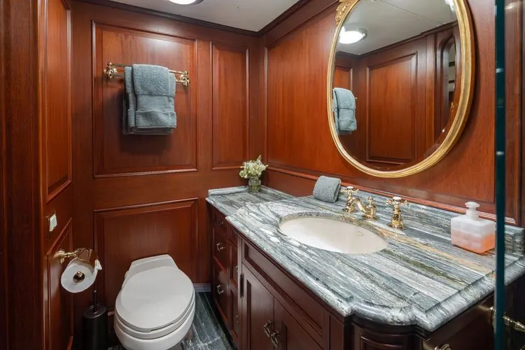 Slide: The Image of 1989 Delta Marine Flybridge Motoryacht - Image 68 - 68