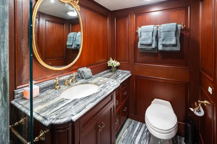 Slide: The Image of 1989 Delta Marine Flybridge Motoryacht - Image 73 - 73