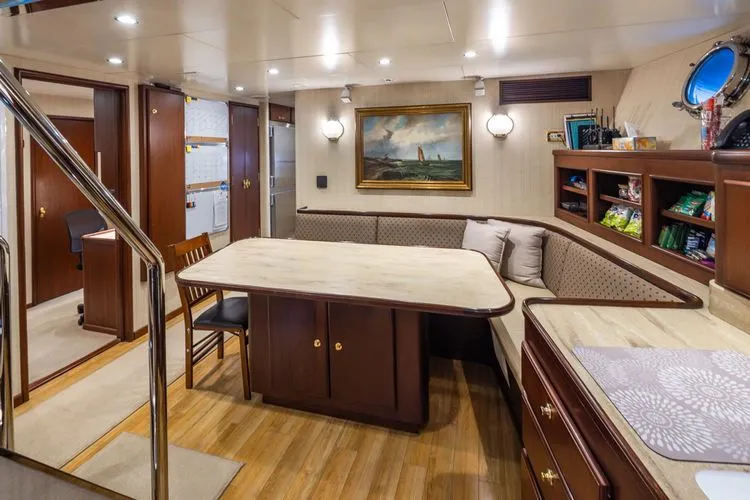 Slide: The Image of 1989 Delta Marine Flybridge Motoryacht - Image 87 - 87