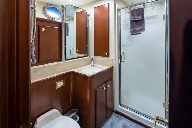 Slide: The Image of 1989 Delta Marine Flybridge Motoryacht - Image 90 - 90