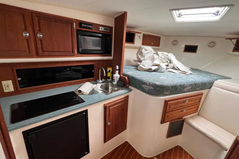 Slide: The Image of Carolina 35 2005 - 17