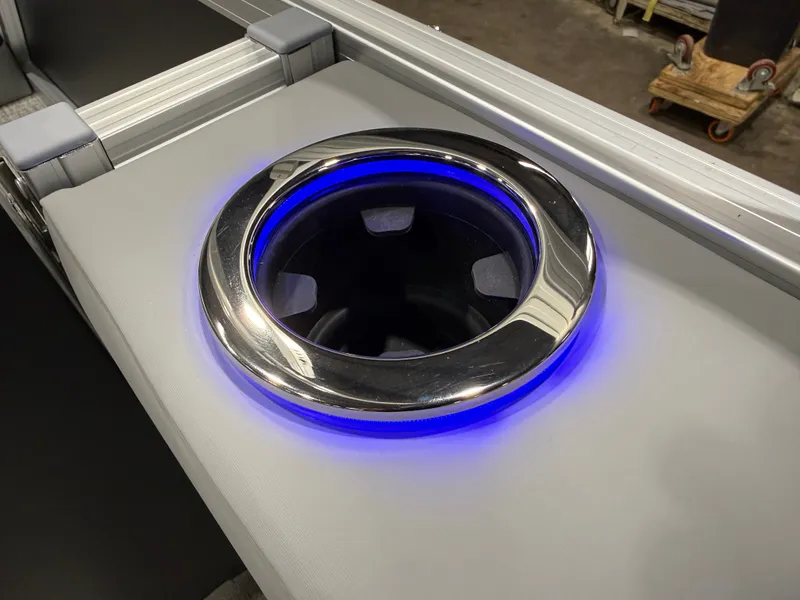 Slide: The Image of Tahoe LTZ 2385 Swingback (VRB) Windshield Tritoon & Honda 4-Stroke EFI 2026 - 26