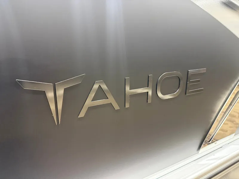 Slide: The Image of Tahoe LTZ 2385 Swingback (VRB) Windshield Tritoon & Honda 4-Stroke EFI 2026 - 44