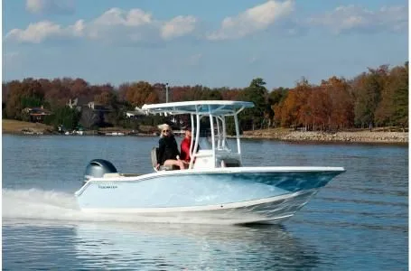 Slide: The Image of Tidewater 210 LFX 2021 - 7