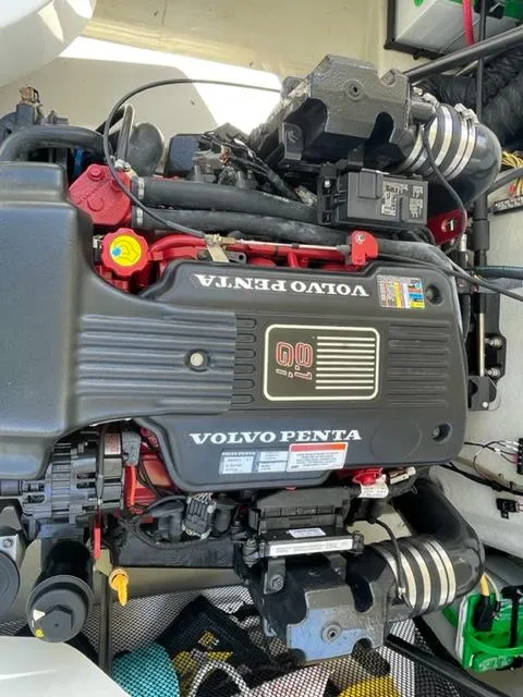 Slide: The Image of Speedometer of 2011 Cobalt 242 WSS showing 2795 hours. - 24