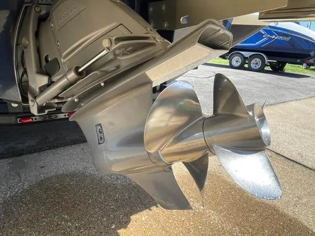 Slide: The Image of 2011 Cobalt 242 WSS boat swim platform with teak-style decking. - 5