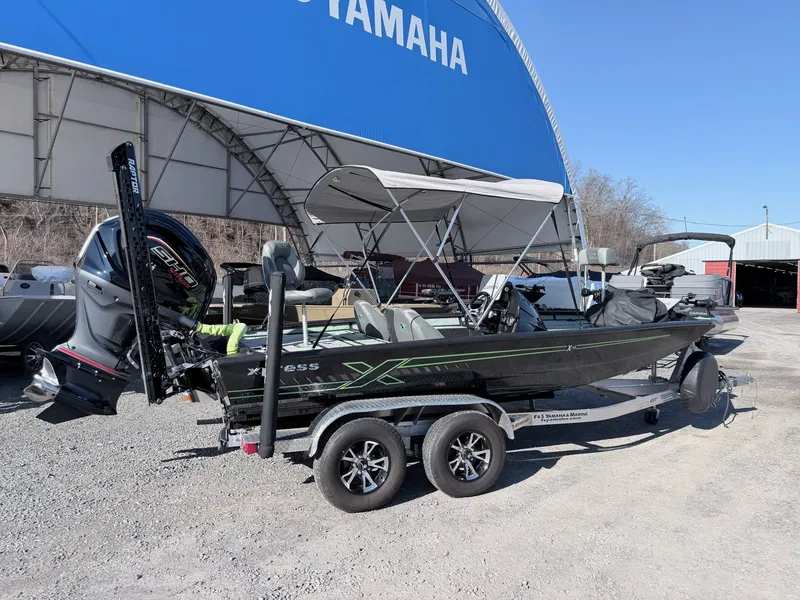 Slide: The Image of Xpress X19 Pro 2022 - 14