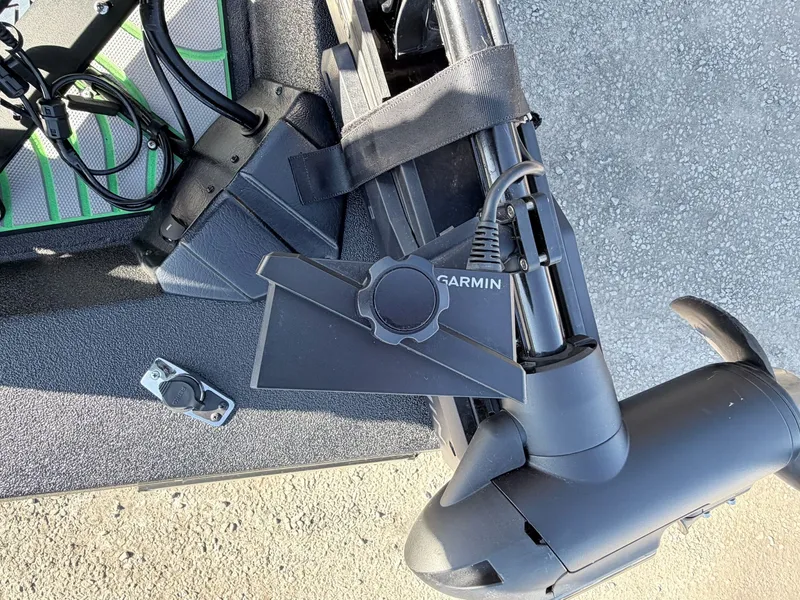 Slide: The Image of Xpress X19 Pro 2022 - 15