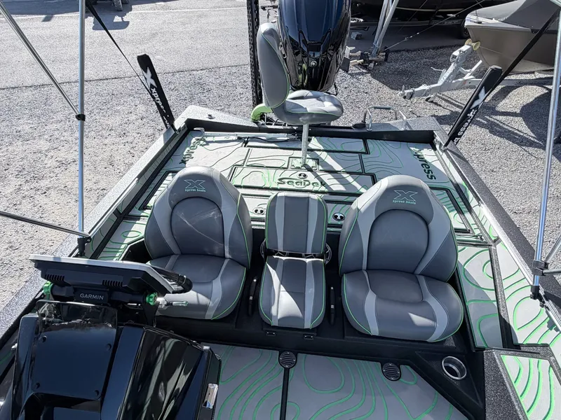 Slide: The Image of Xpress X19 Pro 2022 - 18