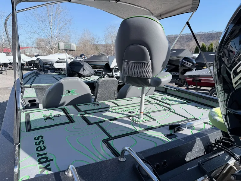 Slide: The Image of Xpress X19 Pro 2022 - 19