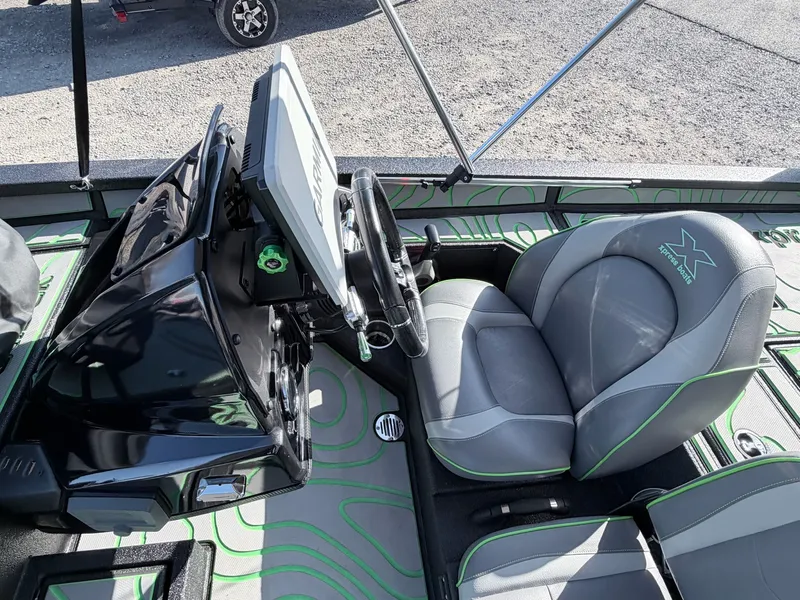 Slide: The Image of Xpress X19 Pro 2022 - 21