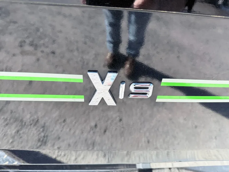 Slide: The Image of Xpress X19 Pro 2022 - 33