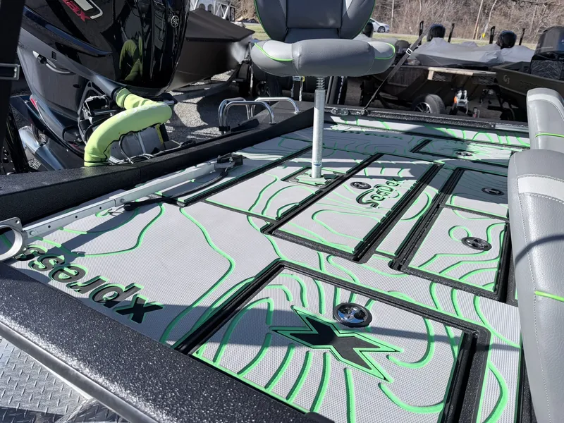 Slide: The Image of Xpress X19 Pro 2022 - 38