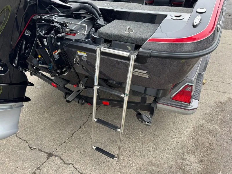 Slide: The Image of Ranger 1880MS 2022 - 18