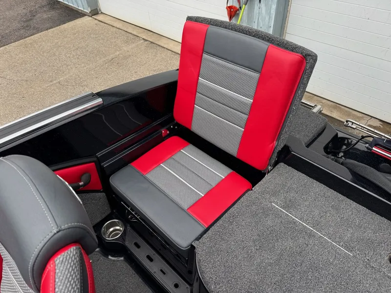 Slide: The Image of Ranger 1880MS 2022 - 23