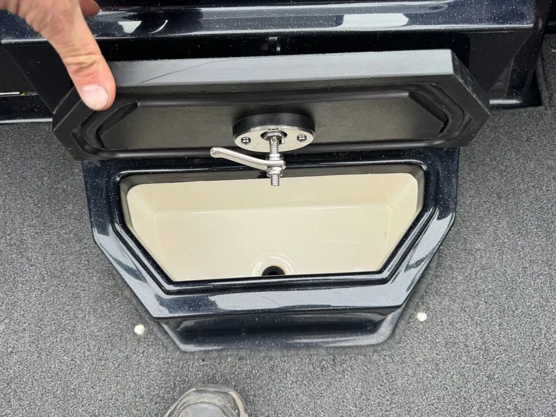 Slide: The Image of Ranger 1880MS 2022 - 29