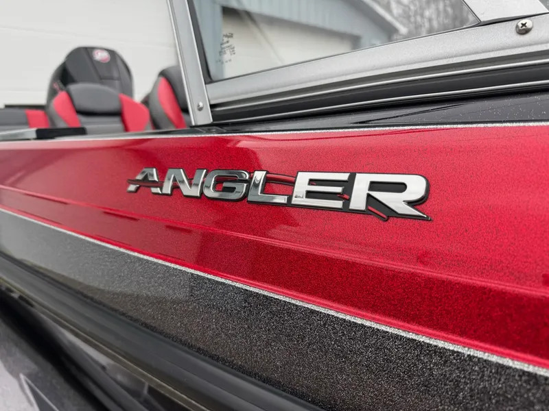 Slide: The Image of Ranger 1880MS 2022 - 33