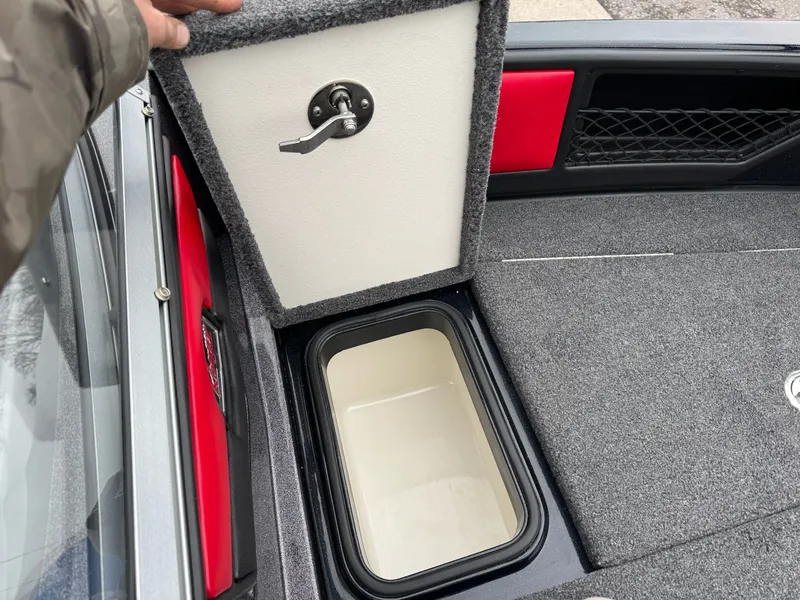 Slide: The Image of Ranger 1880MS 2022 - 35