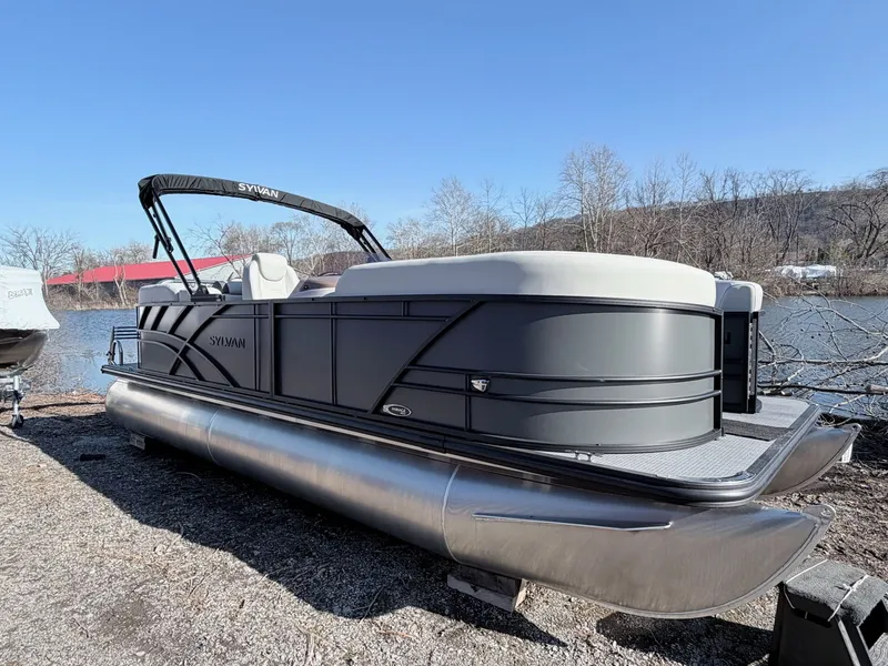 The Image of Sylvan 8522 LZ MIRAGE 2026 - 1