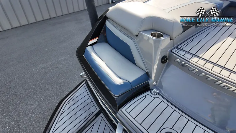 Slide: The Image of Nautique G23 2020 - 33